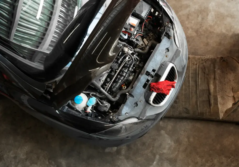 Daños por agua en la centralita de motor del Opel Corsa D: cómo actuar