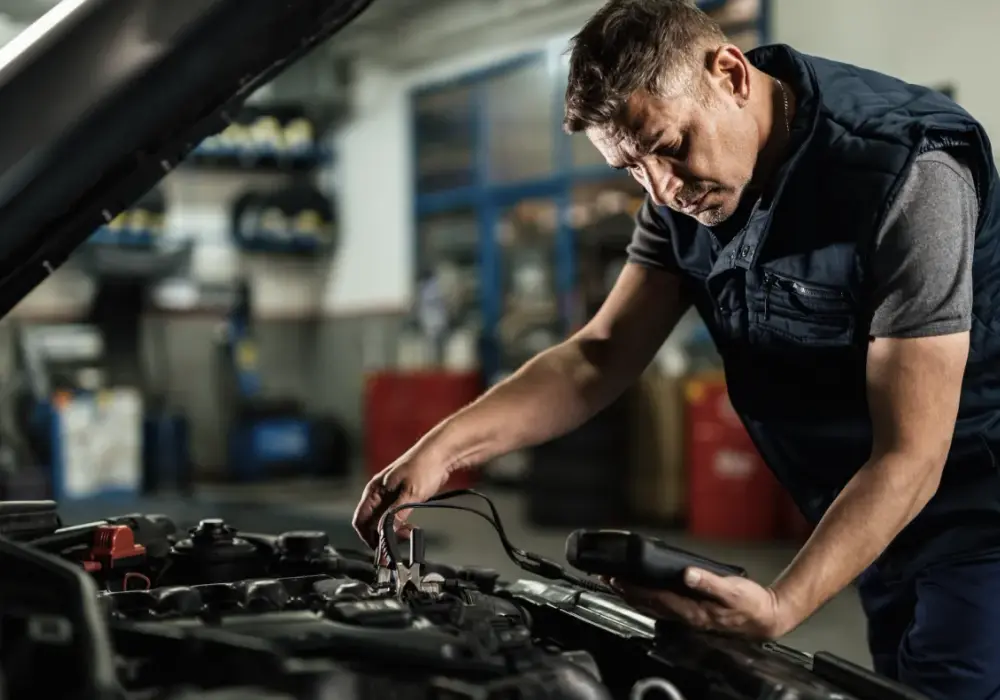 Fallo de la centralita en automóviles modernos – diagnóstico y reparación