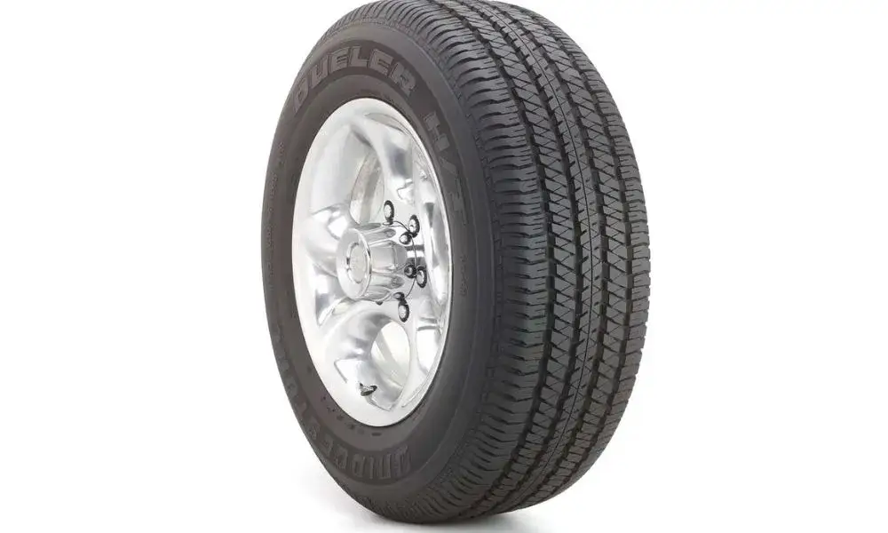 Zdjęcie Neumático 225/65 R17: ¿El mejor para tu vehículo? Conoce sus ventajas